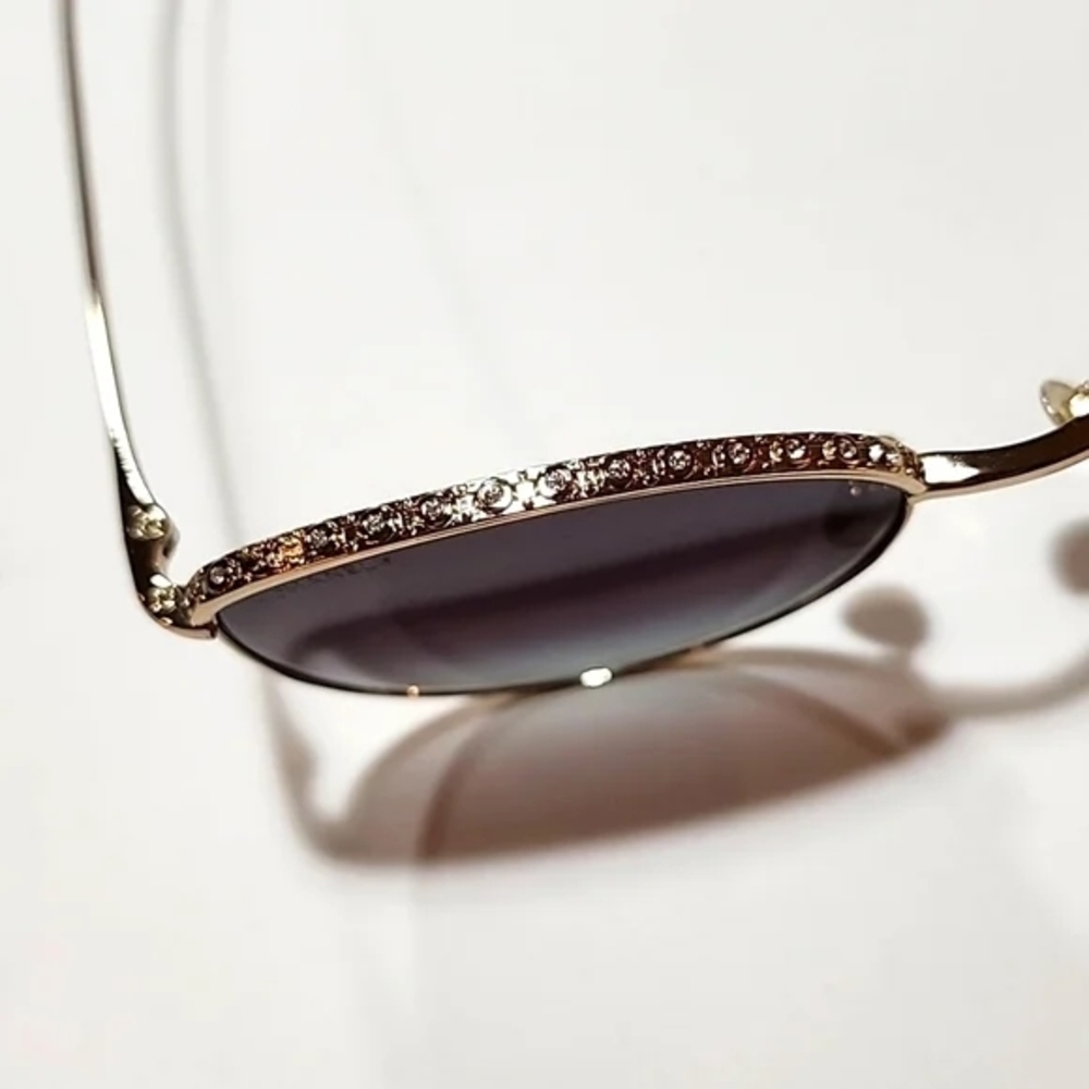 CHANEL Gold and Black Sunglasses - Picture 6 of 14